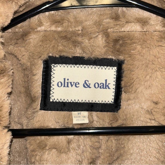 Olive & Oak brown faux suede and fur vest - Picture 4 of 7